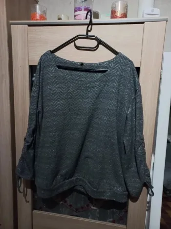 Pull gris