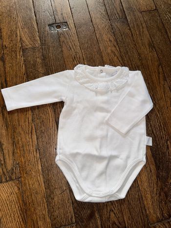 Body à col laranjinha 1 mois Valeur 35 euros Jamais porté