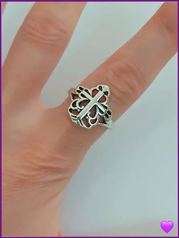 Bague croix tendance argenté en acier inoxydable - photo numéro 2