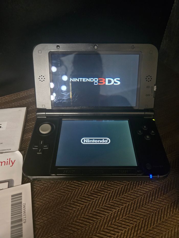 Pack console Nitendo 3ds XL noire - photo numéro 4