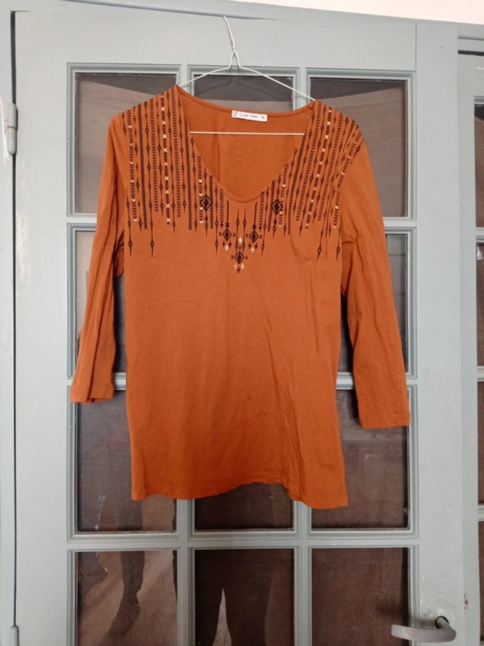 Tee shirt