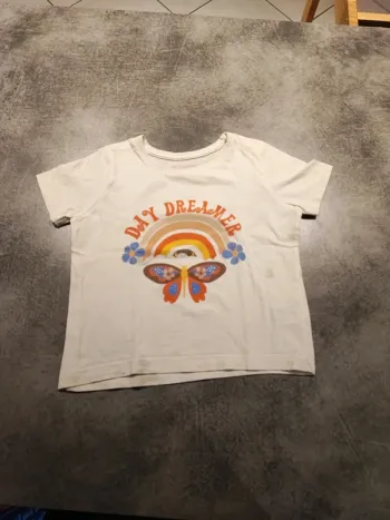 Tee shirt