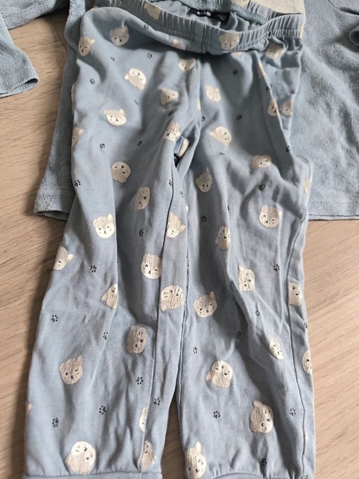Pyjama 1/2saison garçon 36mois. Kiabi - photo numéro 4