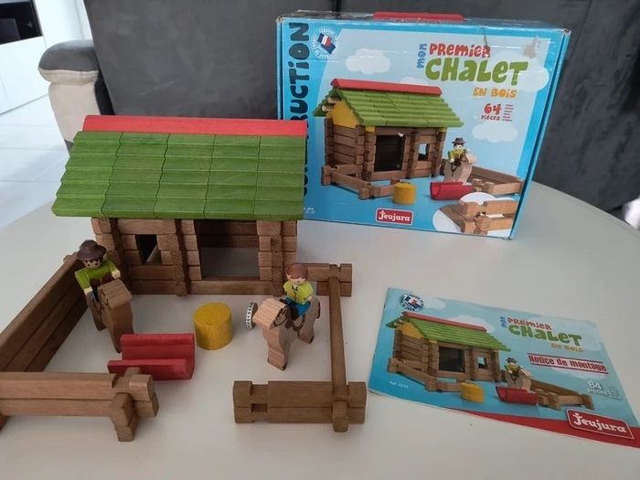 Mon premier chalet en bois Jeujura 🏡