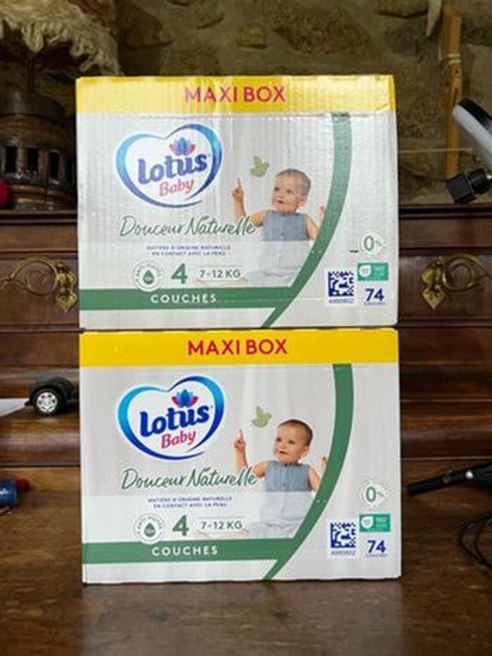 Couche taille 4 Lotus : 148 couches (2*74) - photo numéro 4
