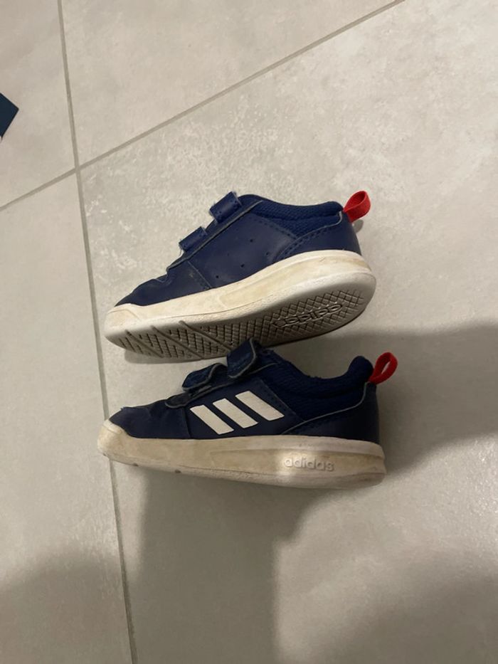 Chaussure adidas - photo numéro 5