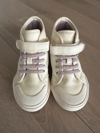 Chaussure montante