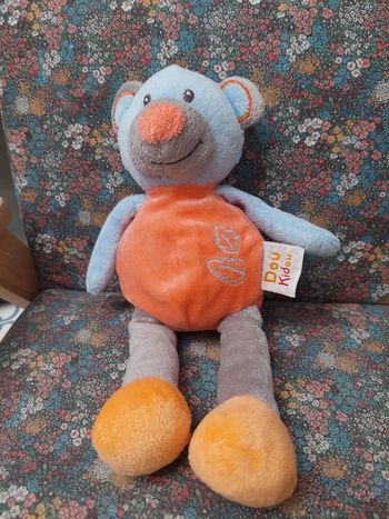 #11 Doukidou - peluche ours bleu et orange