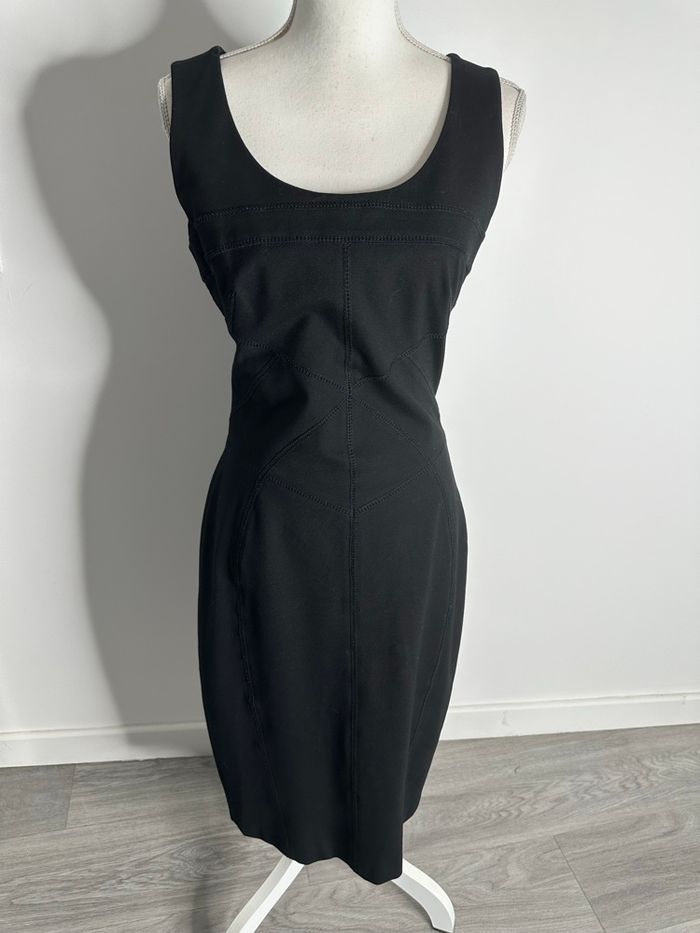 Petite robe noire moulante Stefanel T40 L