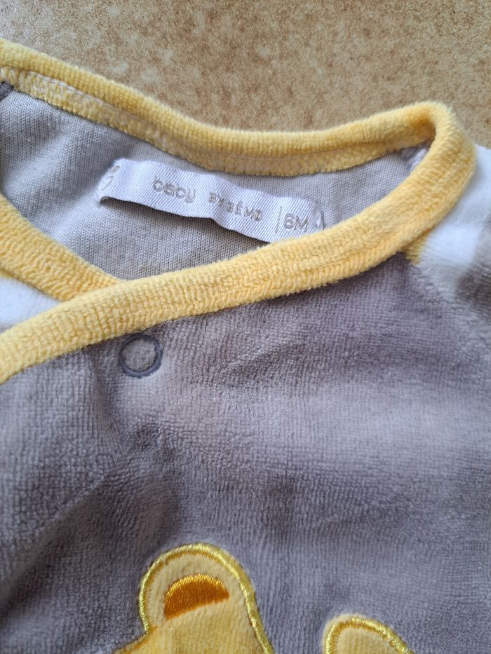 Pyjamas 6 mois - photo numéro 2