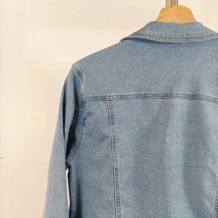 Veste en jean bleu clair style casual taille L (40) coupe droite A1081 - photo numéro 5