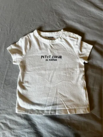 👶 T-shirt KIABI 3M – Petit cœur tendre