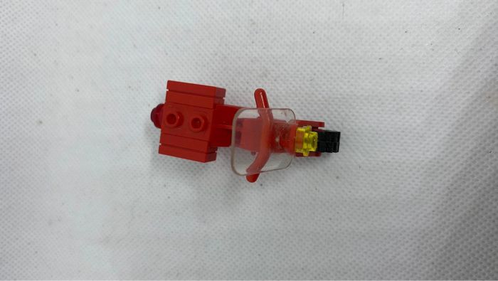 Lego moto ancienne motorcycle Town red + windscreen x81c02 + bb0057 - photo numéro 12