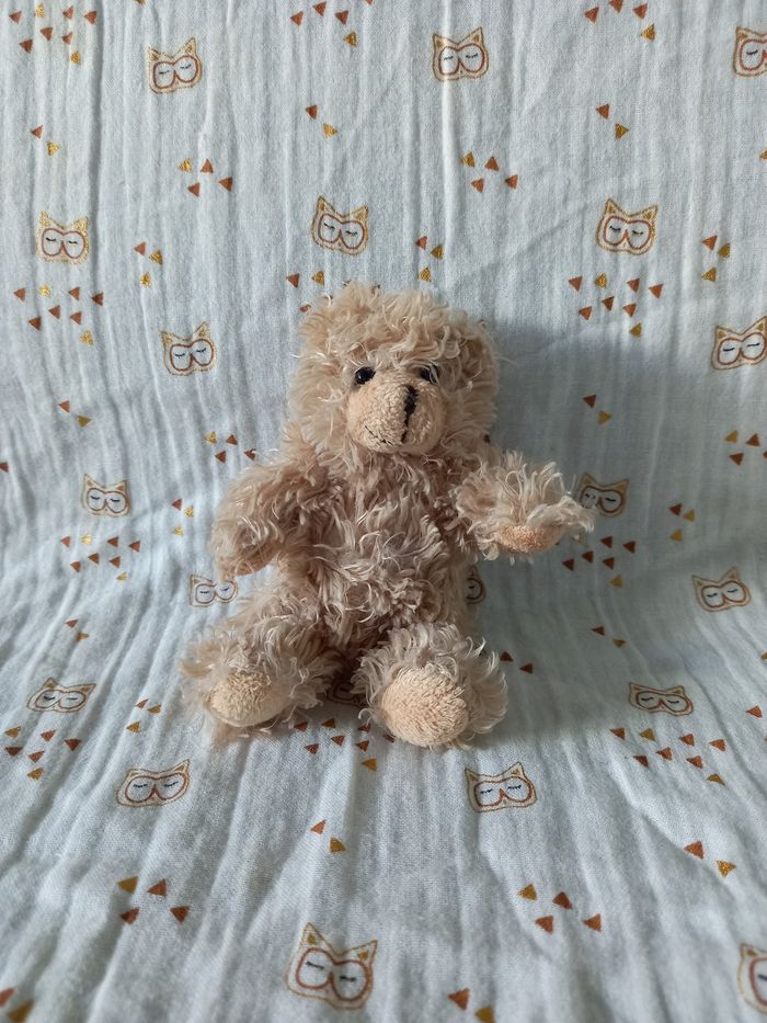 Doudou ourson beige Les petites Marie