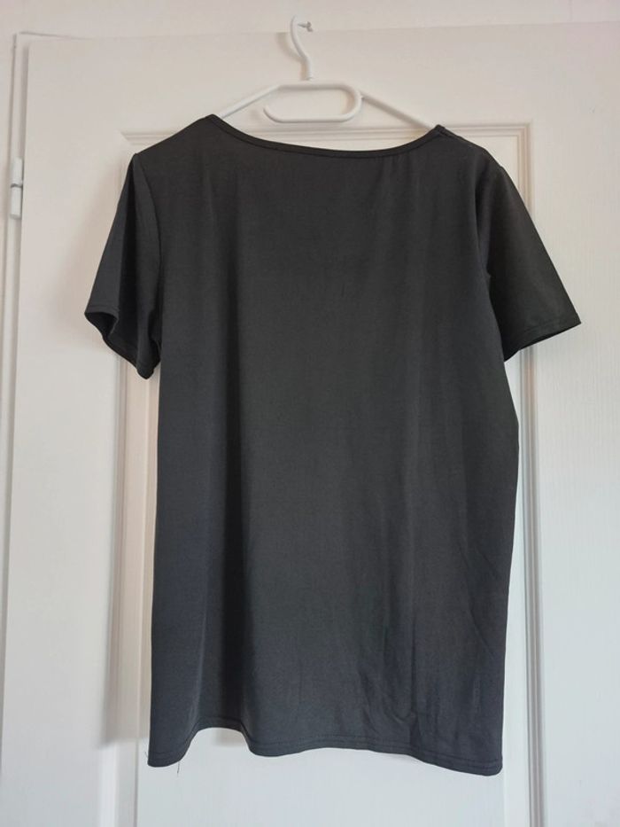 2 blouses - photo numéro 8