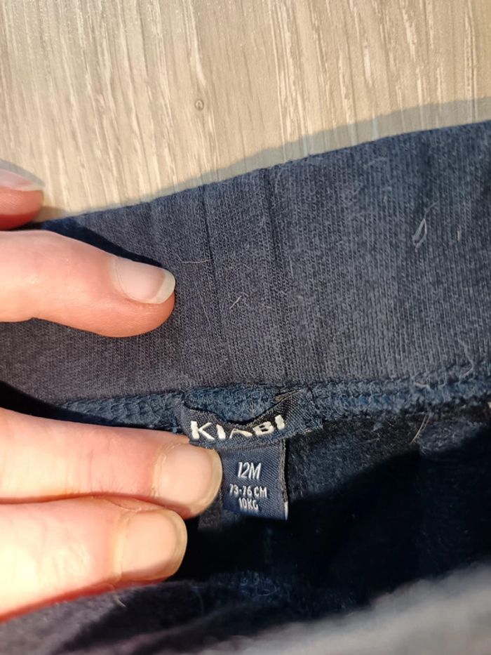 Pantalon bleu marine motifs dorés fille 12 mois - photo numéro 2