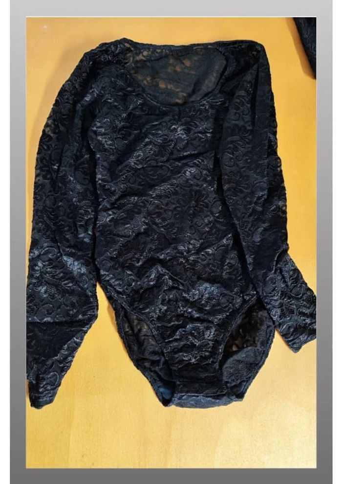 Lot de 63 bodies femme Taille S/M/L - photo numéro 8