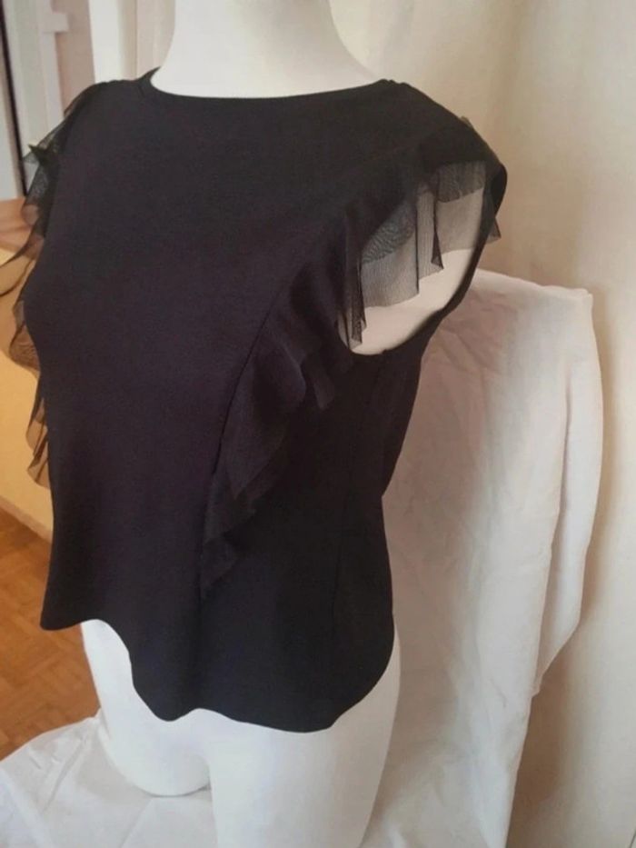 Superbe top sans manches - photo numéro 2