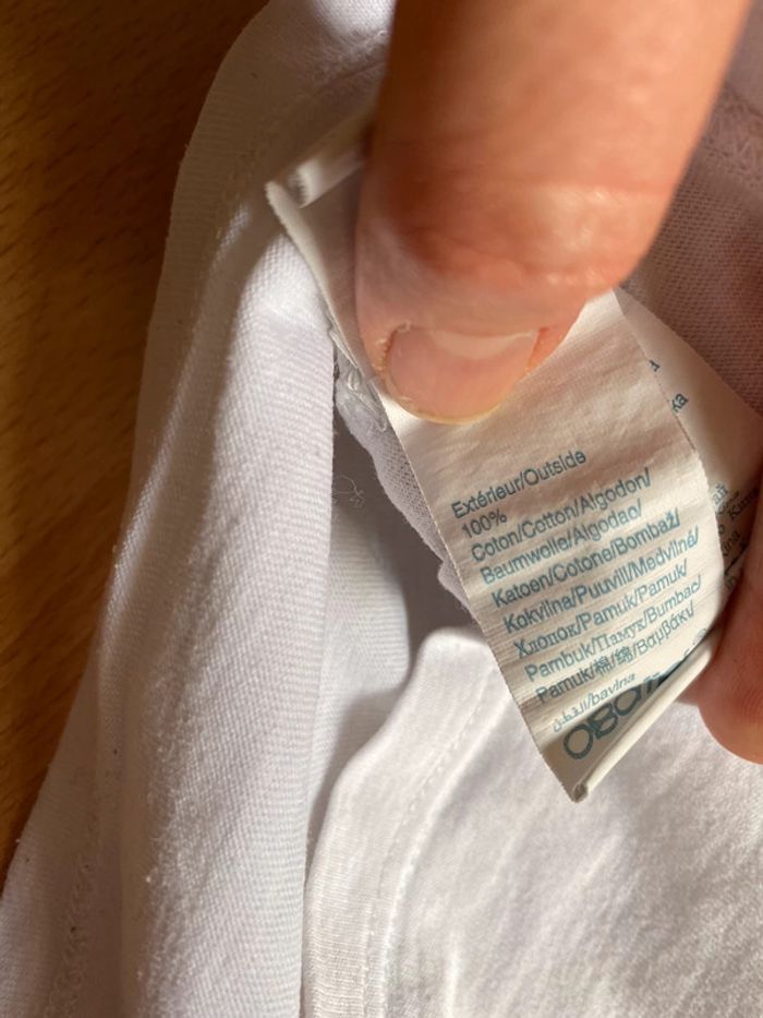 Beau T-shirt blanc ML Obaïbi T. 12 mois/74 cm garçon TBE - photo numéro 6