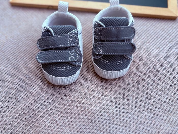 Basket tape à l’œil 0/3 mois - photo numéro 2