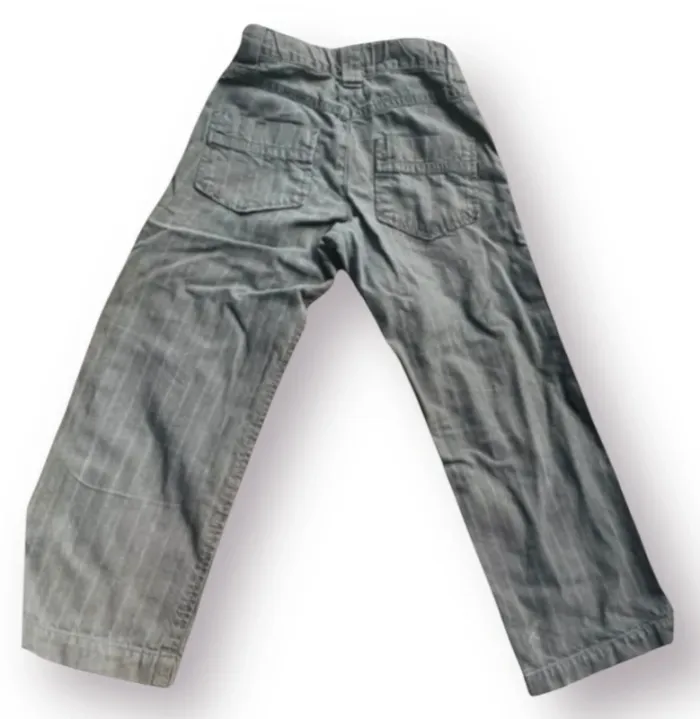 🆓Pantalon garçon 4ans - photo numéro 2