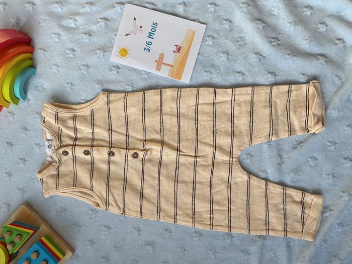 combinaison salopette débardeur beige rayé noir 3/6 mois zara - photo numéro 2