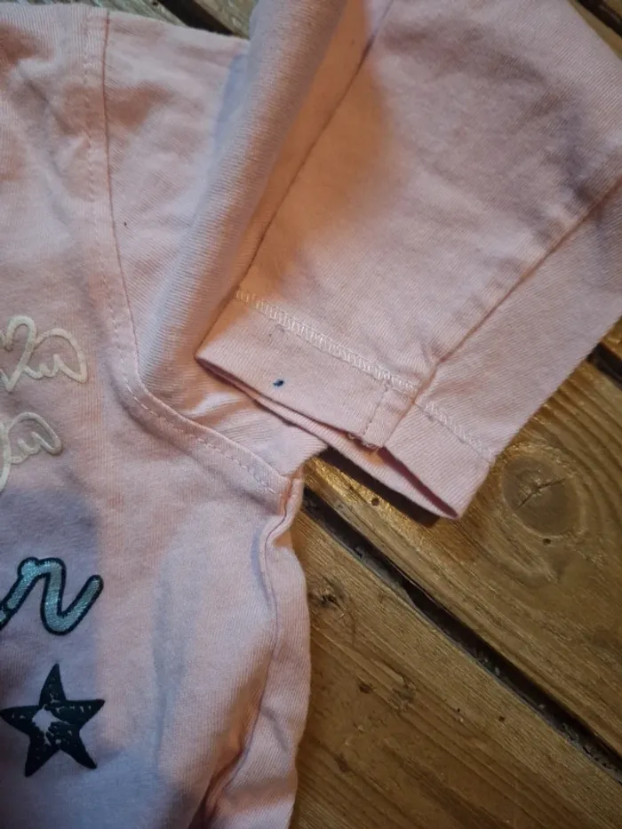 Tshirt taille 2 ans - photo numéro 4