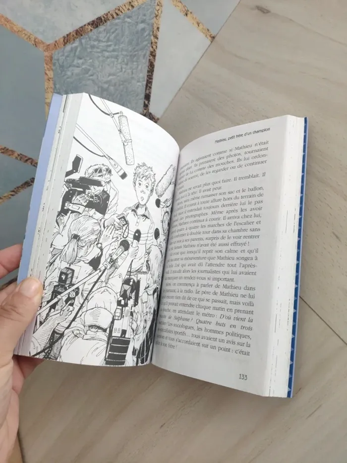 Livre enfant jeunesse 10 histoires de foot Fleurus - photo numéro 9