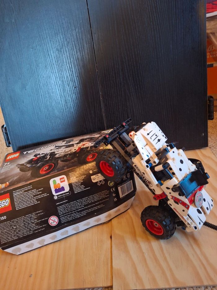 Lego technic monster jam monster mutt dalmatien 2 in 1 - photo numéro 3