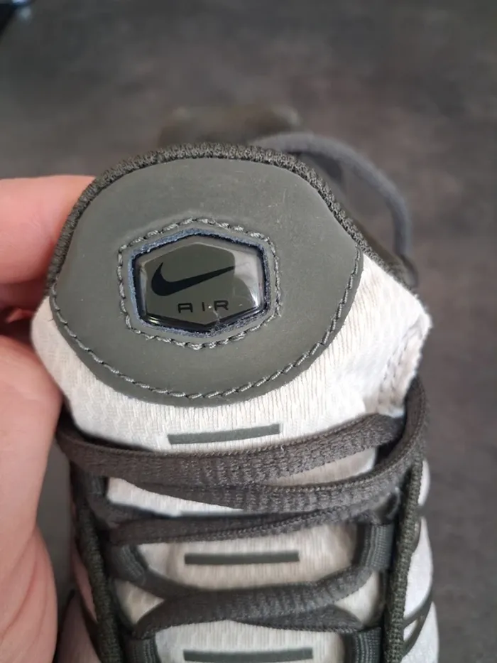 Nike Air Max Plus TN – Requin – Cargo Kaki / Khaki – Vert – Noir – Blanc – 38.5 – Neuf - photo numéro 9