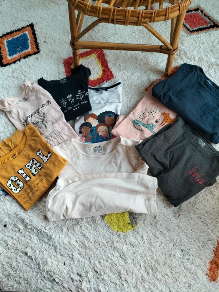 Lot 8 t-shirt manches longues 6 ans