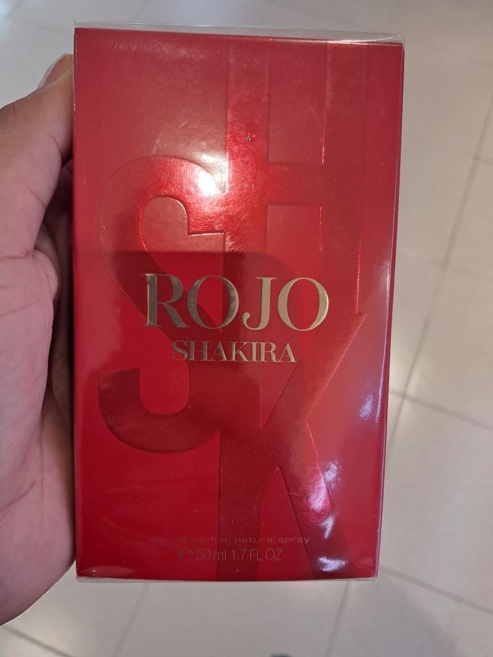 Eau de parfum naturel spray rouge Shakira - photo numéro 2