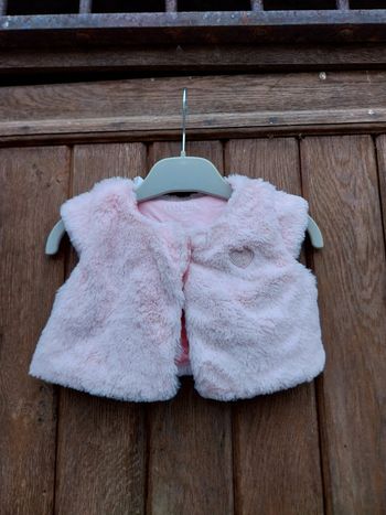 Boléro bébé fille guess 6.9 mois
