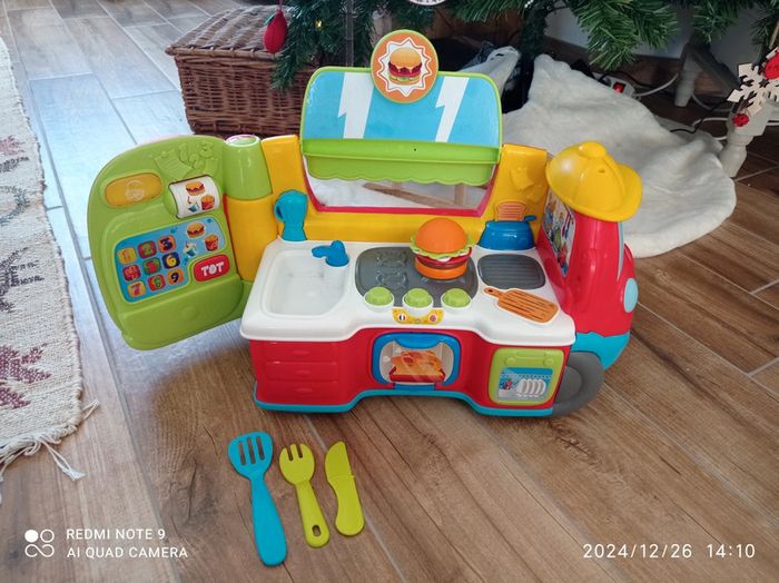 Camion a burger /Food Truck Chicco interactif