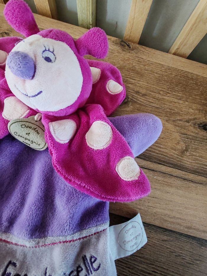 Coccinelle Marionnette framboisine - photo numéro 2