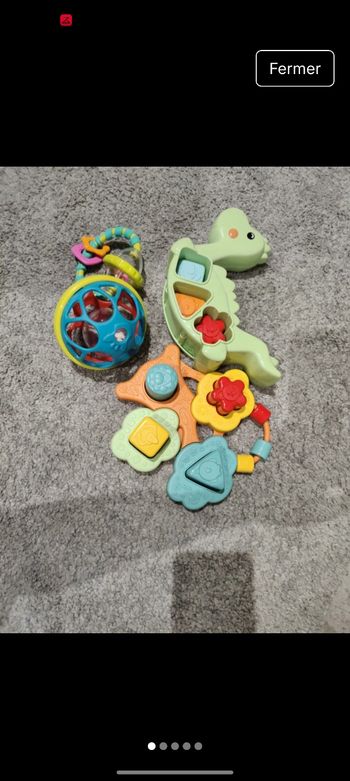 Lot jeu forme dinosaure balle hochet