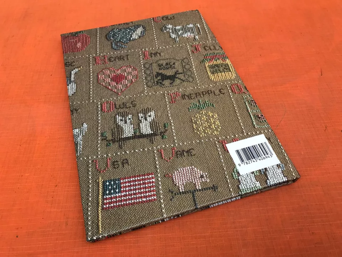 Kate Tully Le point de croix Série artisanat rural Editions de l' Olympe ( - photo numéro 8