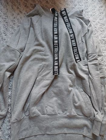 Pull gris