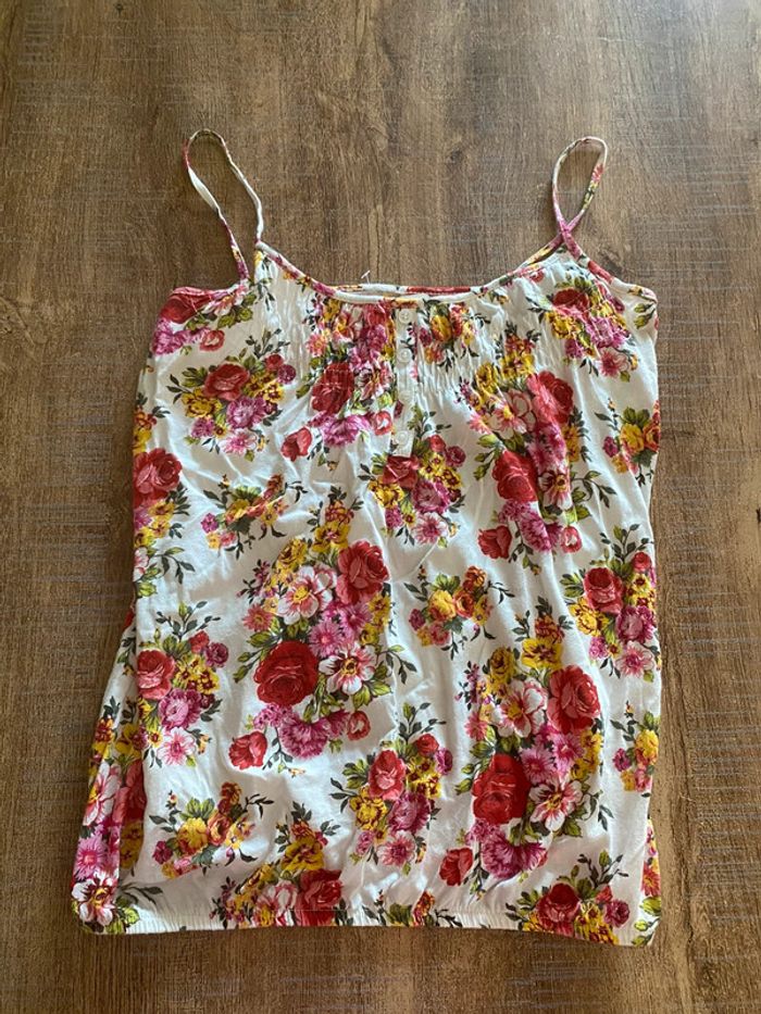 Debardeur fleuri taille 36