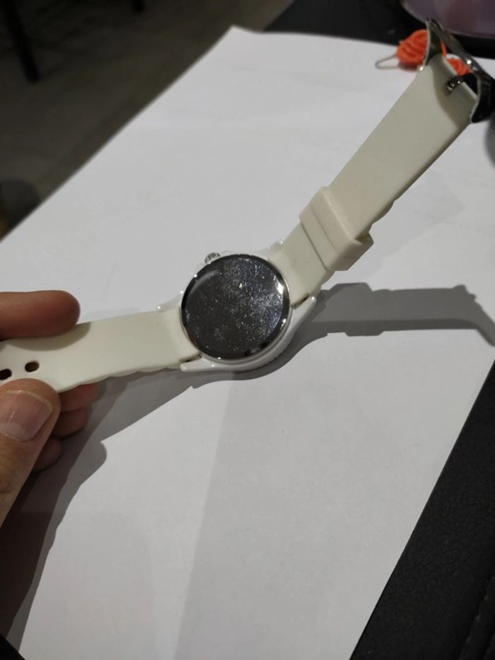 Montre - photo numéro 2