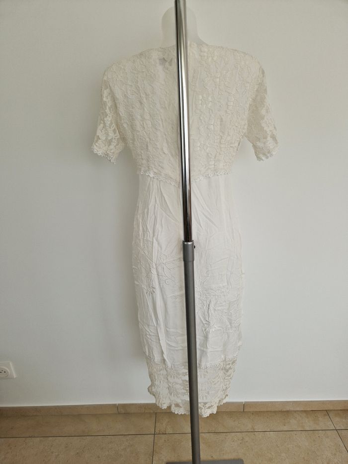 Robe blanche avec dentelle Pacifique Line - photo numéro 7