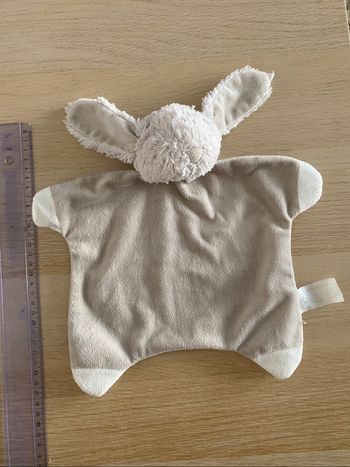 Doudou carré tissu lapin wevelgem beige