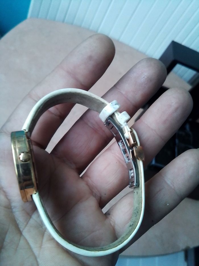 Magnifique montre Balmain femme - photo numéro 5