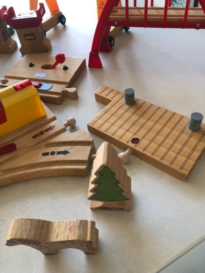 Lot de 19 pièces accessoires tarin Brio - photo numéro 11