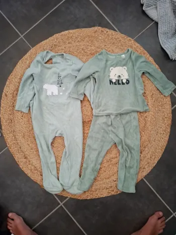 Lots de 4 pyjama 24 mois
