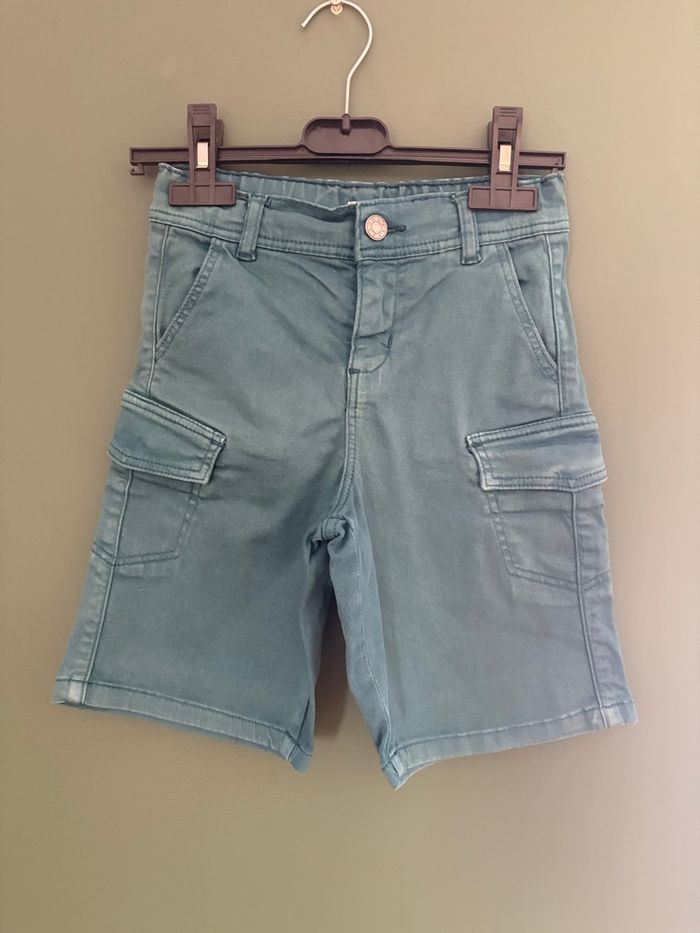 🌿 Short garçon Eden & Victor – 8 ans (128 cm) – Vert – TBE