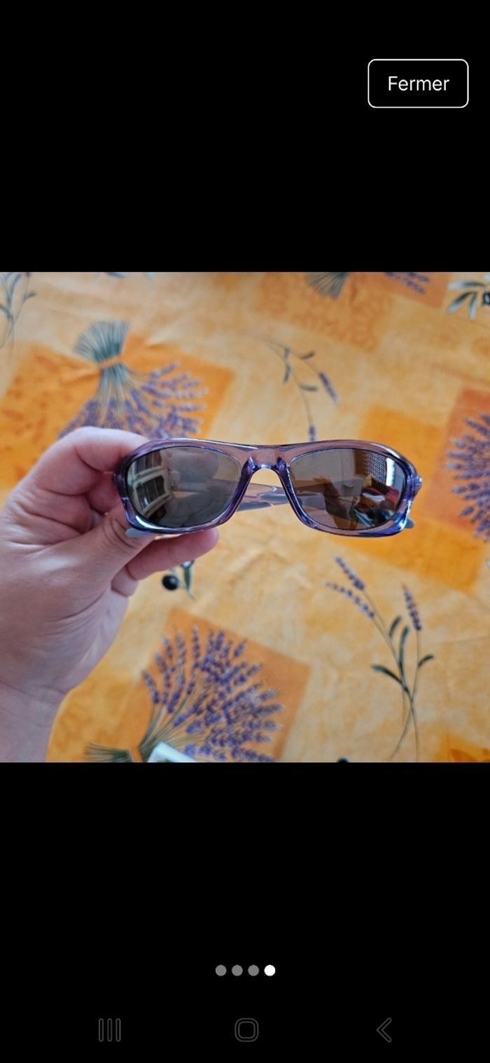 Lunette de soleil enfant - photo numéro 4