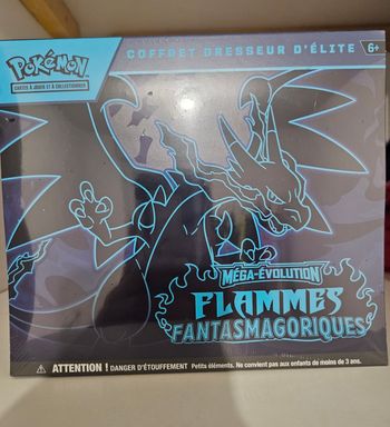 Coffret Pokémon Dresseur d’Élite – Flammes Fantasmagoriques – Neuf Scellé 🔥