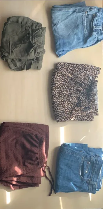Lot de 5 pantalons / jeans