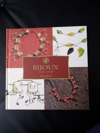 Livre loisirs créatifs Bijoux à créer soi-même